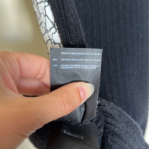 Balenciaga paint crackle wool top - Picture 8 of 9